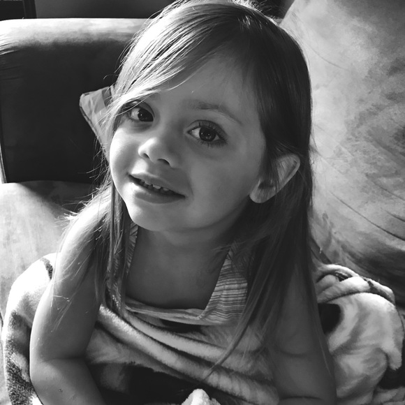 Meet your Posher, Chelsea - Picture 3 of 3